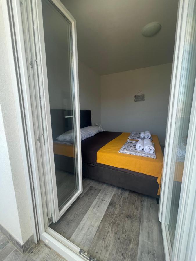 Villa Iva Vodice Bagian luar foto